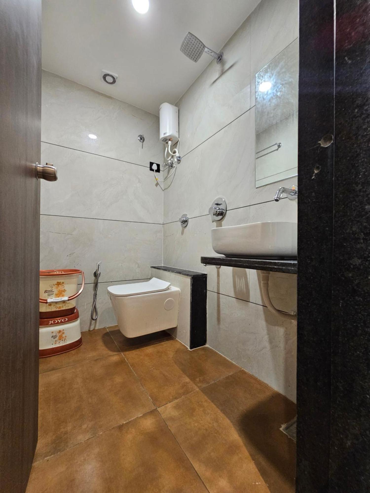 Hotel Allen Ahmedabad Eksteriør bilde